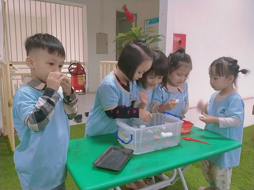 C:\Users\Techsi.vn\Desktop\New folder (2)\z3814595645684_c022f42d5225aa790729d8738a6d5c18.jpg