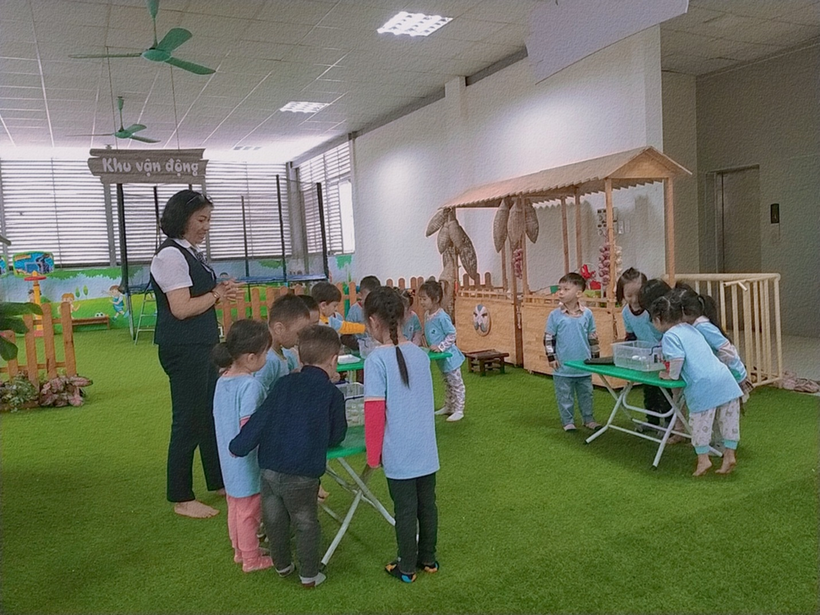 C:\Users\Techsi.vn\Desktop\New folder (2)\z3814595660949_b9212e7840d803a10038d2ee3bfb2254.jpg