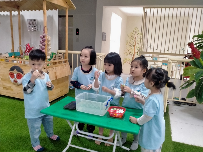 C:\Users\Techsi.vn\Desktop\New folder (2)\z3814595704327_074e445c09886008cd032e2b8f2fd890.jpg