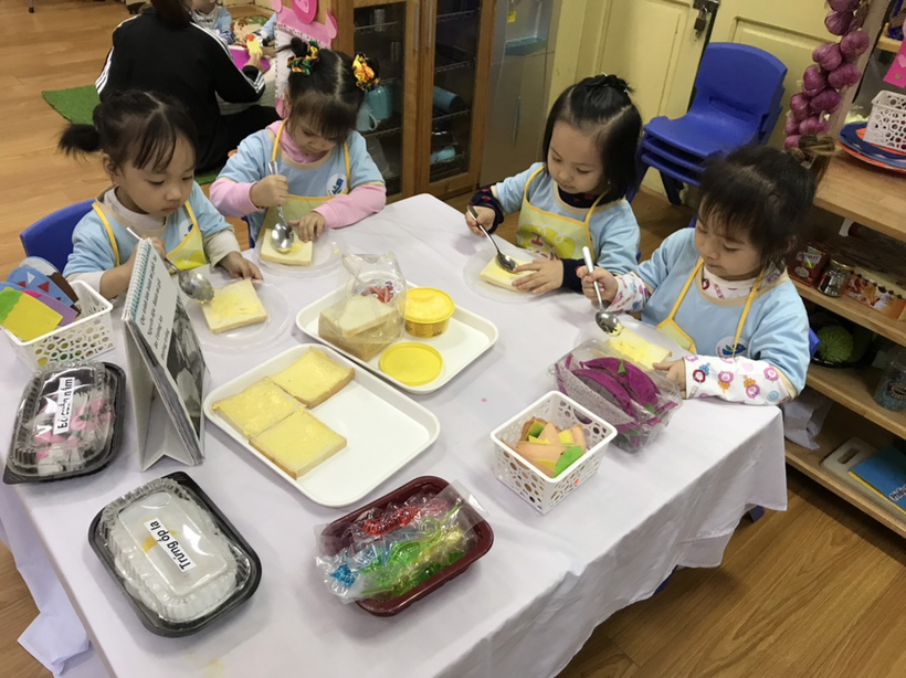 C:\Users\Techsi.vn\Desktop\New folder (2)\z3814594330626_b7dcc81647bc2ba5b39841fe3260e136.jpg