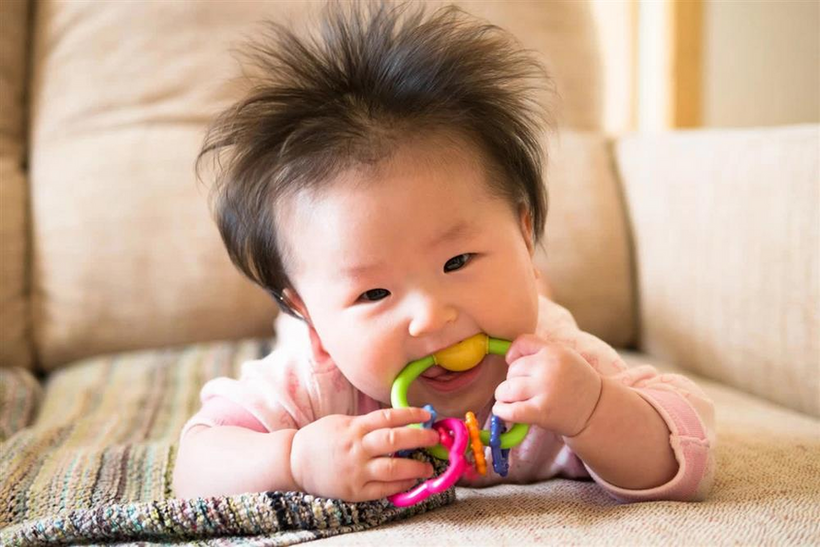 Những cột mốc quan trọng trẻ sẽ phải trải qua và cách ứng xử đúng của cha mẹ-1