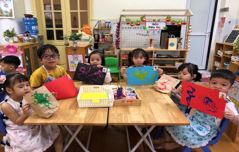 C:\Users\Techsi.vn\Desktop\ảnh tạo hình\z3835391463932_4c22478fdb7803845c3750c736e96b74.jpg