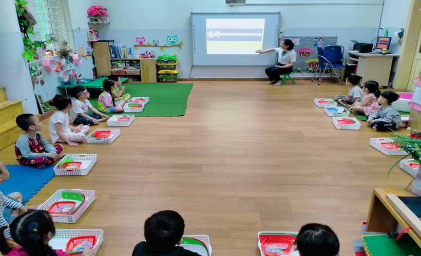 C:\Users\Techsi.vn\Desktop\ảnh hội giảng toán\z3869908249267_4ded79542ca9a1aeccc082295022d892.jpg