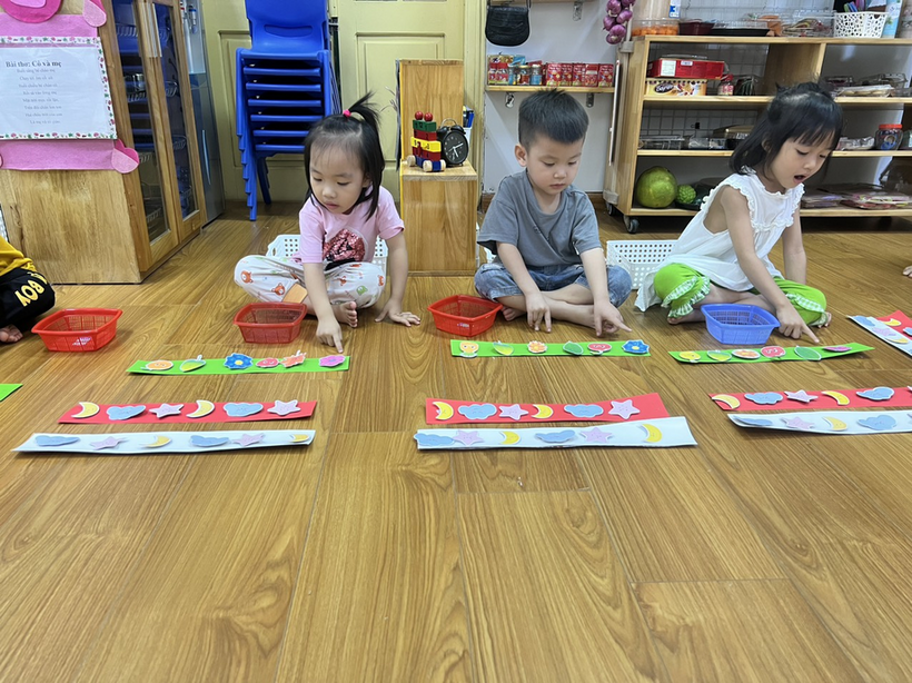 C:\Users\Techsi.vn\Desktop\ảnh hội giảng toán\z3869911212938_43a4b25600193d665833c062b4b111eb.jpg