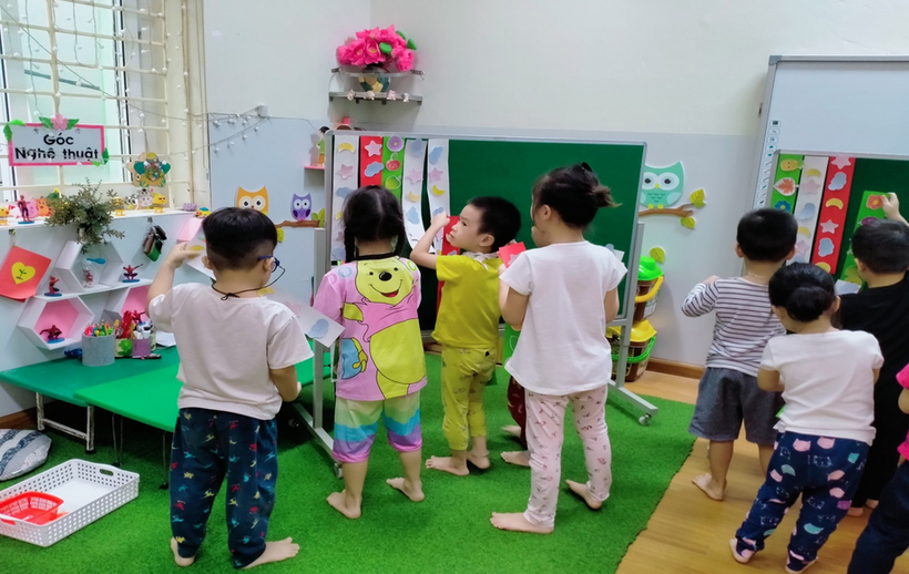 C:\Users\Techsi.vn\Desktop\ảnh hội giảng toán\z3869908214374_f1fcf0de3e2e8c66dbe1c7e89bd17111.jpg