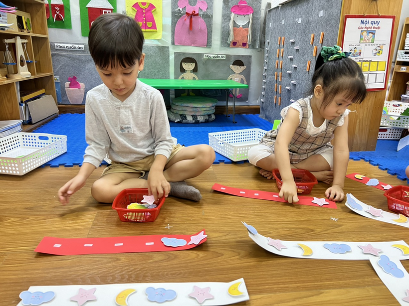 C:\Users\Techsi.vn\Desktop\ảnh hội giảng toán\z3869908200492_1db5e1c87047ddb00042e9db200a9a1f.jpg