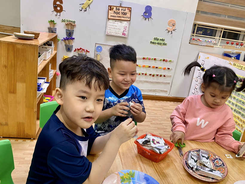 C:\Documents and Settings\Admin\Desktop\New Folder\z3877372931088_a2cae680d9a85bd38ae57bc8f58fd8f3.jpg