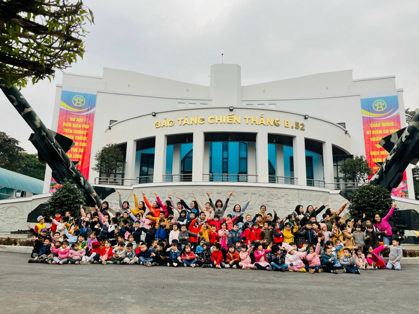 C:\Users\Administrator\Desktop\New folder (2)\z3989262251634_20ce06420b90877ff813b7b79ca2462f.jpg