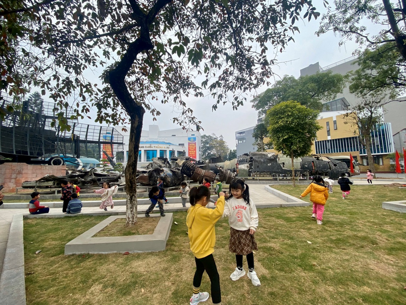 C:\Users\Administrator\Desktop\New folder (2)\z3989212843967_c9c866ca391a6d0bc7ff6b0bd6c894cc.jpg