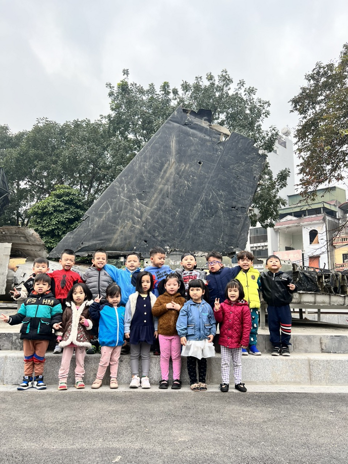 C:\Users\Techsi.vn\Desktop\New folder (2)\z3989017700753_cc6b892fe35ab97d1369b5dcd00a410a.jpg