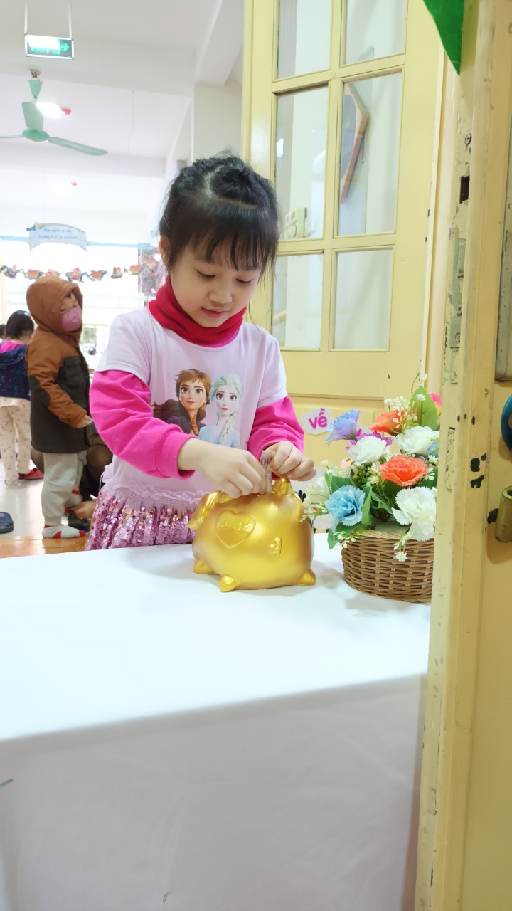 D:\Truong 9\anh B4\Xuan yeu thuong\z3984419499461_674f886cd6488d3127b5263aaab96e65.jpg