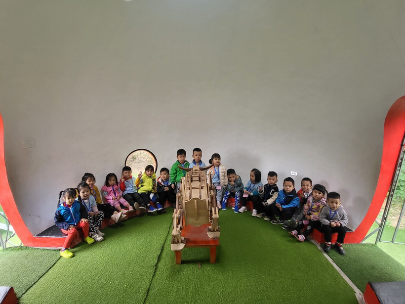 E:\New folder\ảnh B3\ảnh tham quan\z3944254796745_43b1f9ec13bf6fe78acf8963dfe056c2.jpg