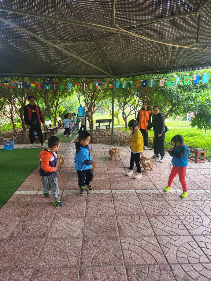 E:\New folder\ảnh B3\ảnh tham quan\z3944254875050_7403812f699e1ff8bbc412fe952a2dfb.jpg