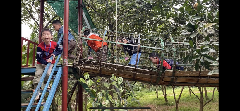 C:\Users\Administrator\Desktop\anh tham quan\z3945863379084_ef350a59492229f1cd909a17d5ac0fe6.jpg