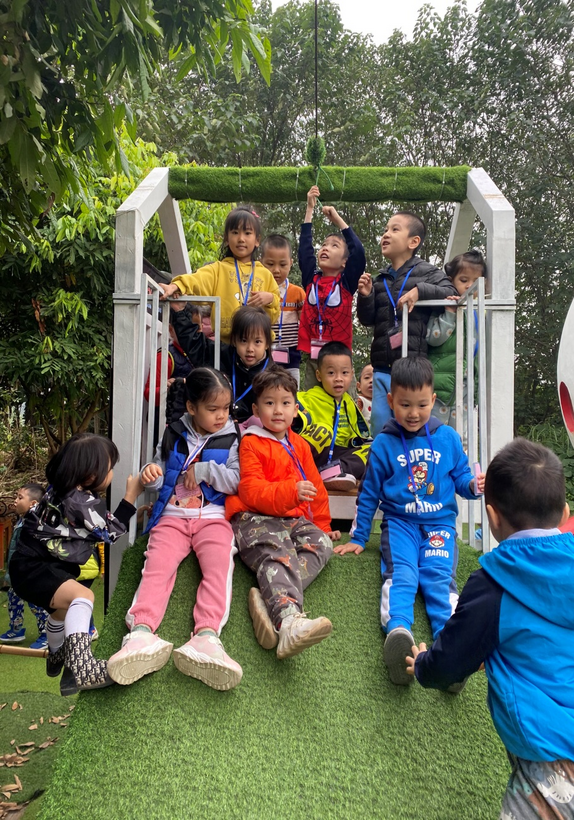 C:\Users\Administrator\Desktop\anh tham quan\z3943251896378_e2f4bae9bf2a152492c1d85488bff631.jpg