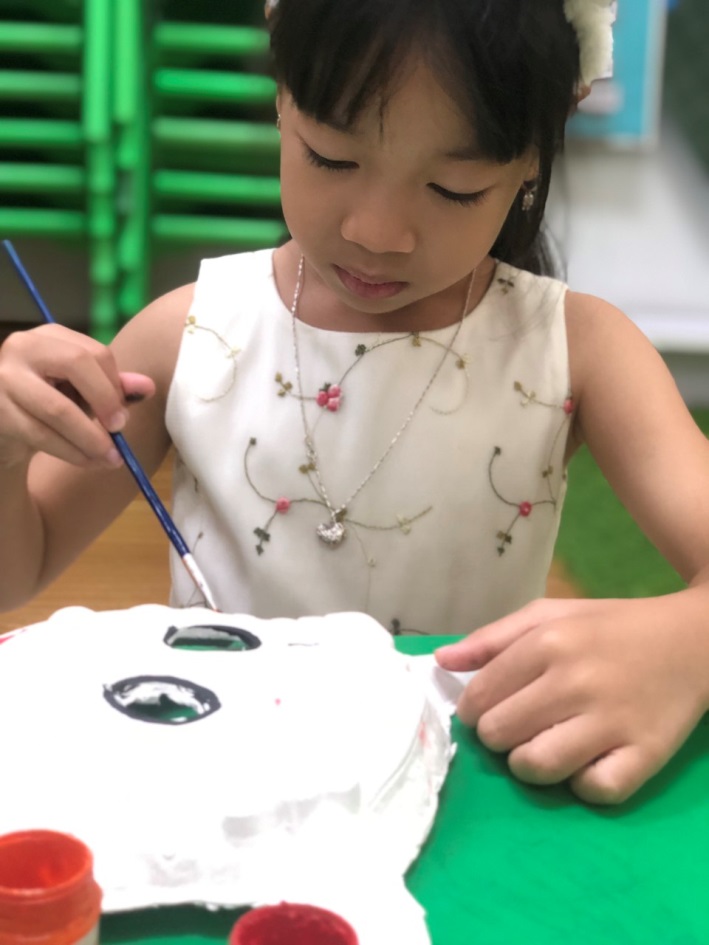 C:\Users\Techsi.vn\Desktop\Vẽ mặt nạ\z3708075168951_8e3437ab5766ad070e487cb0a4041c25.jpg