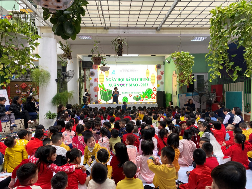 C:\Users\Administrator\Desktop\banh c hưng\z4027660831954_f2c96c6e5aea8f9b67ff4ca5b6ecd058.jpg