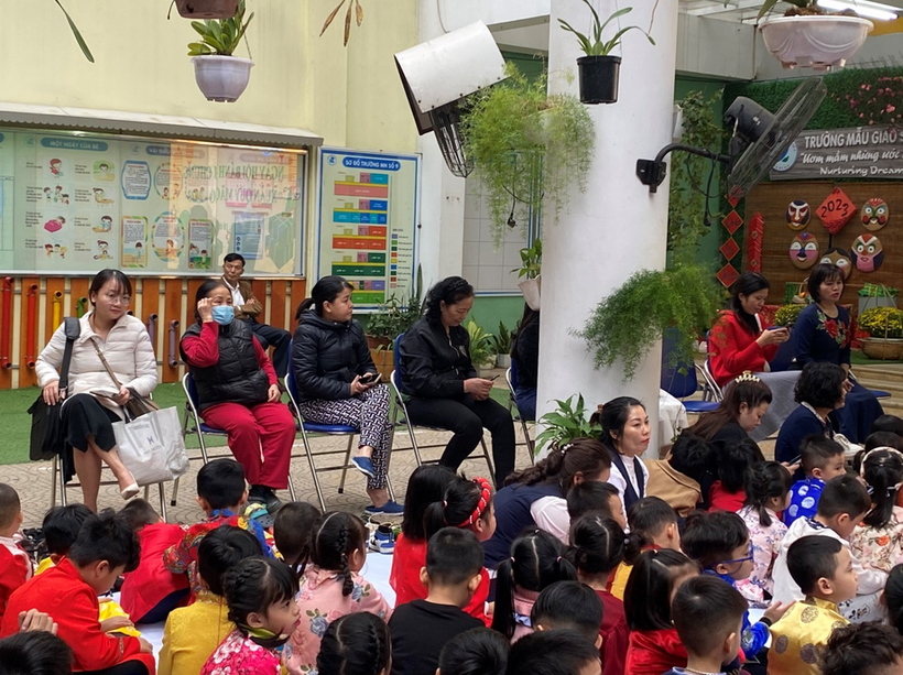 C:\Users\Administrator\Desktop\banh c hưng\z4027660870250_81634be26840f09e723078785ef5b0c7.jpg