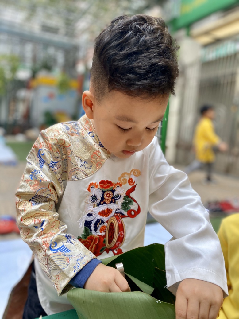 C:\Documents and Settings\Admin\Desktop\banh chung\z4028160560754_eac0cfd40ca5f4a4ec62ab1300bd65f1.jpg