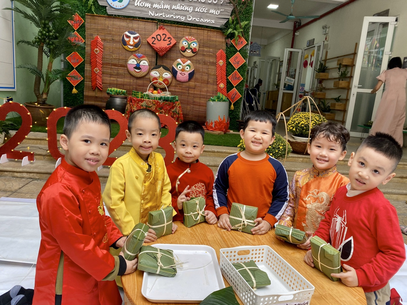 C:\Documents and Settings\Admin\Desktop\banh chung\z4028160420097_e104aef67a324d4eb06661c4d1330bfd.jpg