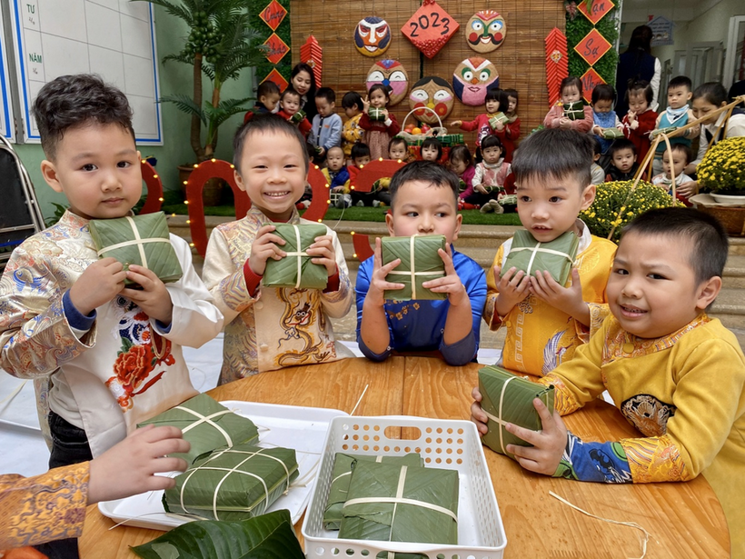 C:\Documents and Settings\Admin\Desktop\banh chung\z4028160455440_cf361b1be7ef0d698382ed9164b52c05.jpg