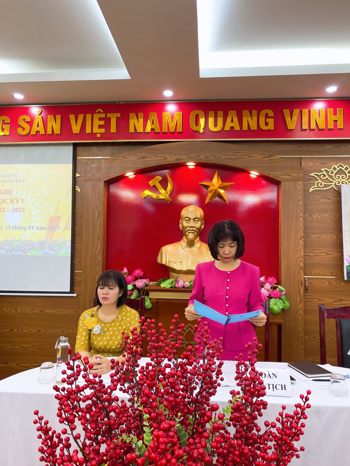 C:\Users\Administrator\Desktop\So ket\z4035619721927_76b6d30638b81ee3e59ba03cb6ea577f.jpg