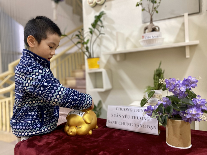 C:\Documents and Settings\Admin\Desktop\ảnh\z4000755229933_1a860da286cee46df6b8a9653000065a.jpg