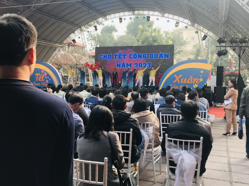 C:\Users\Administrator\Desktop\ảnh on\z4024157592191_893d253571f5b5c1f5b28c6e84c018cb.jpg