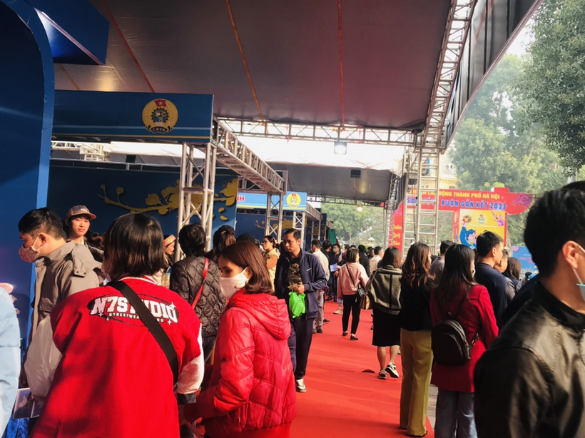 C:\Users\Administrator\Desktop\ảnh on\z4024157568995_6676ca56522a352273851ec365e0c3f4.jpg