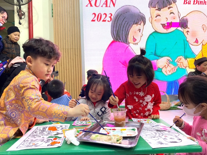 C:\Users\Techsi.vn\Desktop\ảnh tcdg\z4114341058314_1bee31100ba22b24eadd89d4e50edc7a.jpg