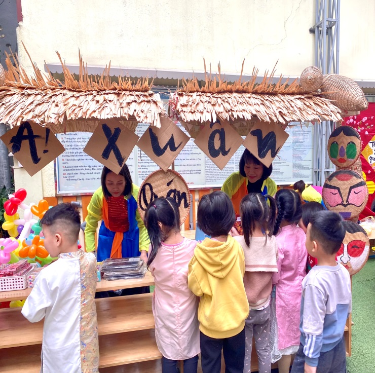 C:\Users\Techsi.vn\Desktop\ảnh chợ quê\z4116902718720_81a9c165acdd5f34e650d2d2daac0a83.jpg