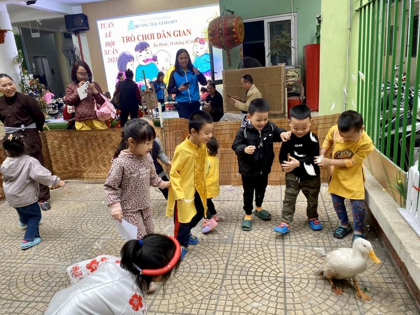 C:\Documents and Settings\Admin\Desktop\ảnh hoi xuan\z4119839641803_3e295ff926ca582aa789590772dd2550.jpg