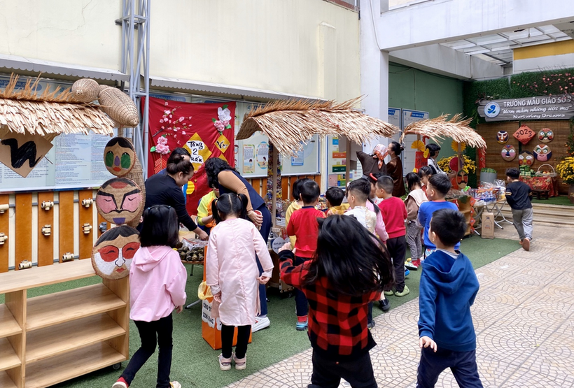 C:\Documents and Settings\Admin\Desktop\ảnh hoi xuan\z4119839459890_f3652b06ca70de05edca90b34648038f.jpg