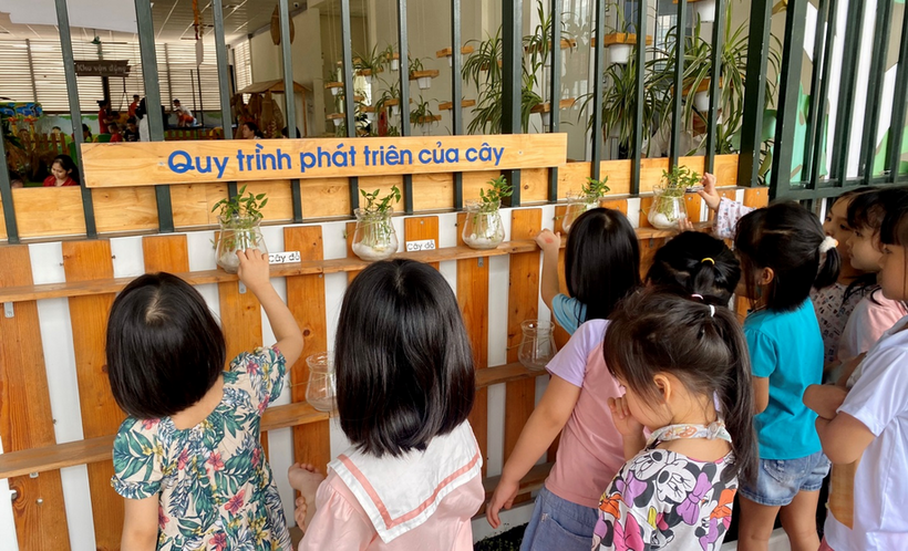 C:\Users\Administrator\Desktop\Vuiet bai\z4239140620146_2dfc97befc8579a432adaaae8d8f90c3.jpg