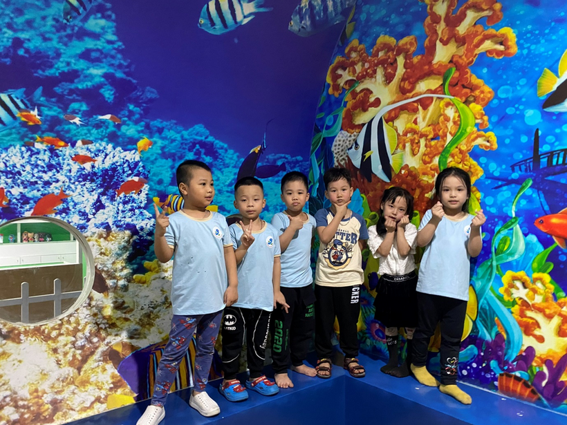 C:\Users\Administrator\Desktop\tham quan\z4245101453769_f6e85d34628e5651de402d3f509c1e6e.jpg