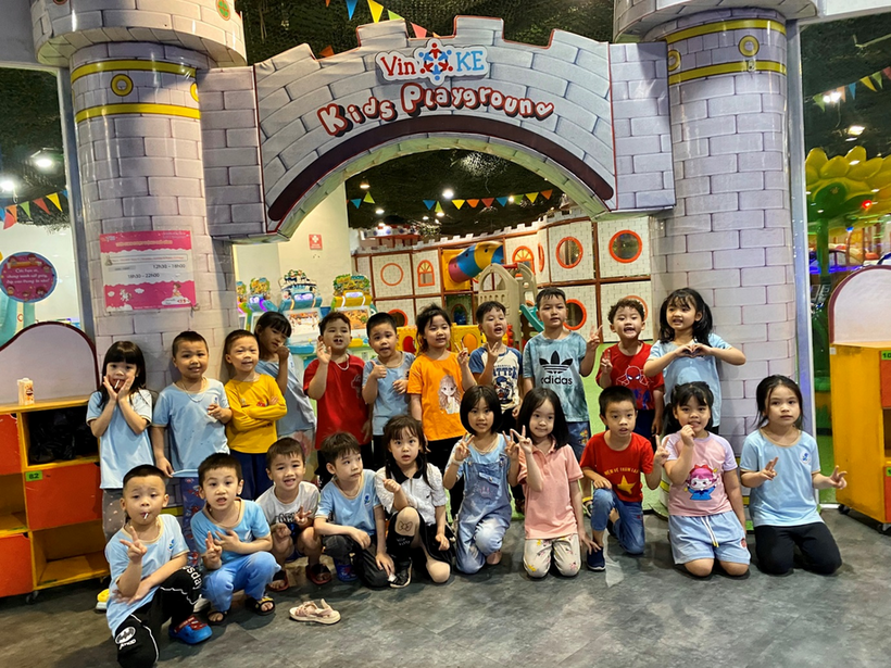 C:\Users\Administrator\Desktop\tham quan\z4245101441466_9984e883be8fdee4b4fe79bab839a047.jpg