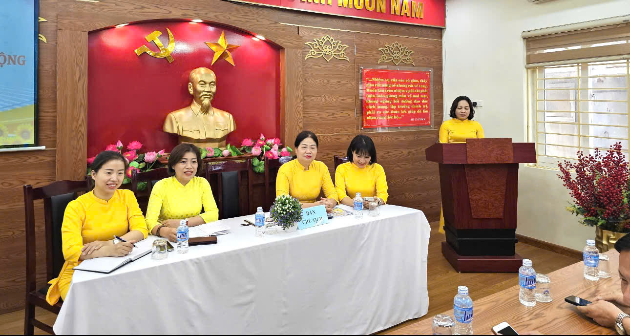 C:\Users\Techsi.vn\Desktop\ảnh hn\z5916154339597_11b7eb788b2cf8845d3425ba030435d7.jpg