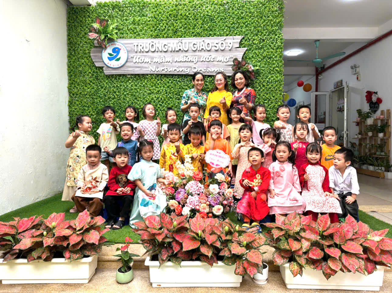 C:\Users\Techsi.vn\Desktop\ảnh hn\z5939483116609_016cde09fd028784e0ffcdec169f3e17.jpg