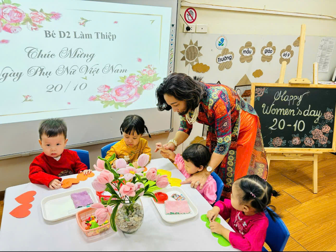 C:\Users\Techsi.vn\Desktop\ảnh hn\z5939483134463_40f5f6839ddf719e80987f85560a9727.jpg