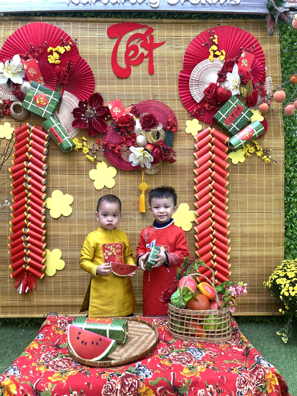 C:\Users\my pc\OneDrive\Máy tính\anh D1\z6233304761739_384bfa267dea357ab37018b069afee53.jpg