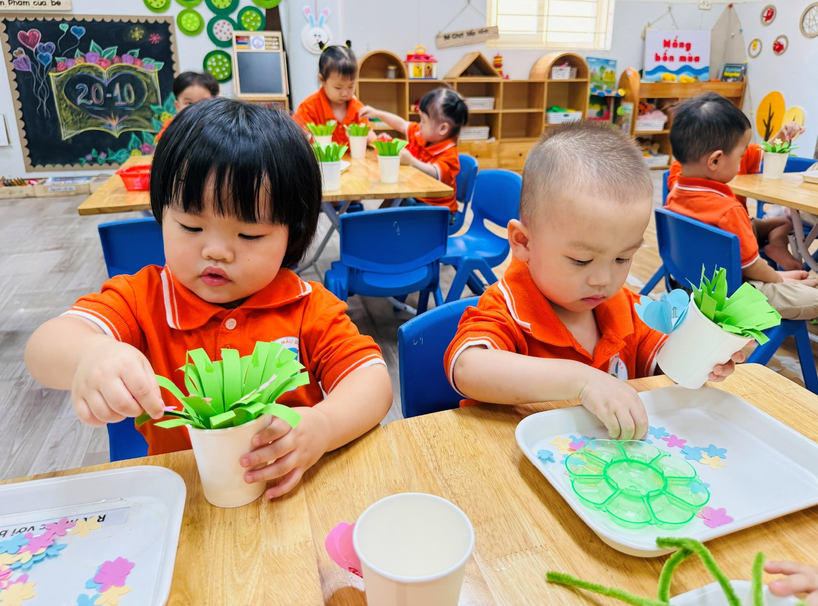 D:\O's Documents\Desktop\z7138157419011_038f8c5ab43243f56716dc6014cba393.jpg