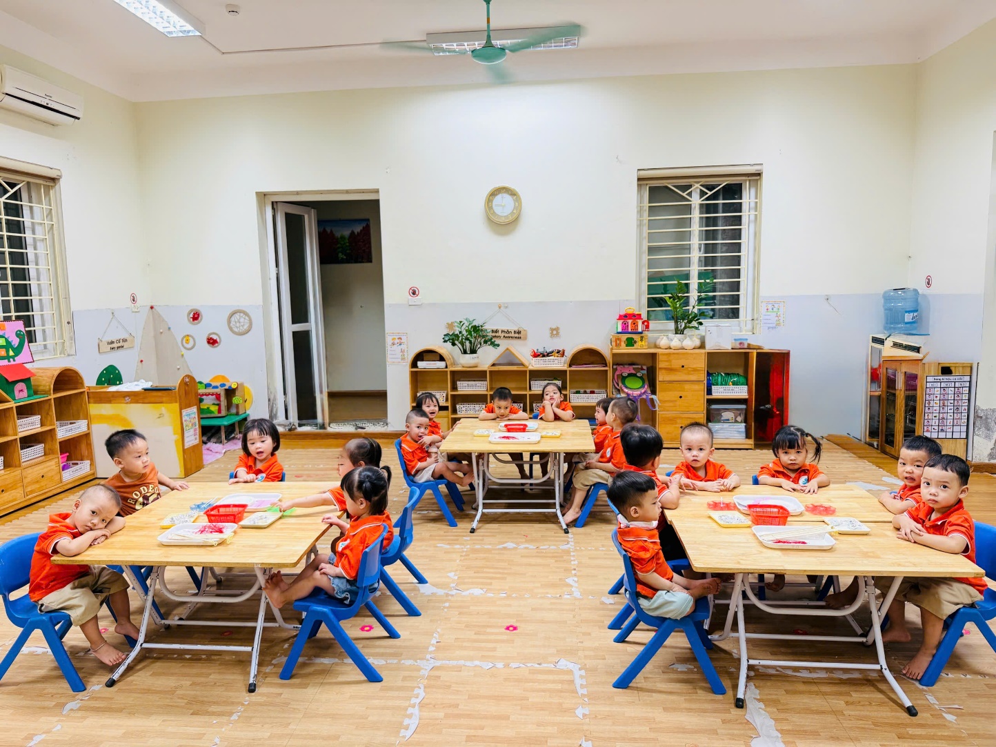 D:\O's Documents\Desktop\ẢNH LÀM ĐÈN TRUNG THU\z7085084402581_06a132acb3dd01875ce86abc9d711903.jpg