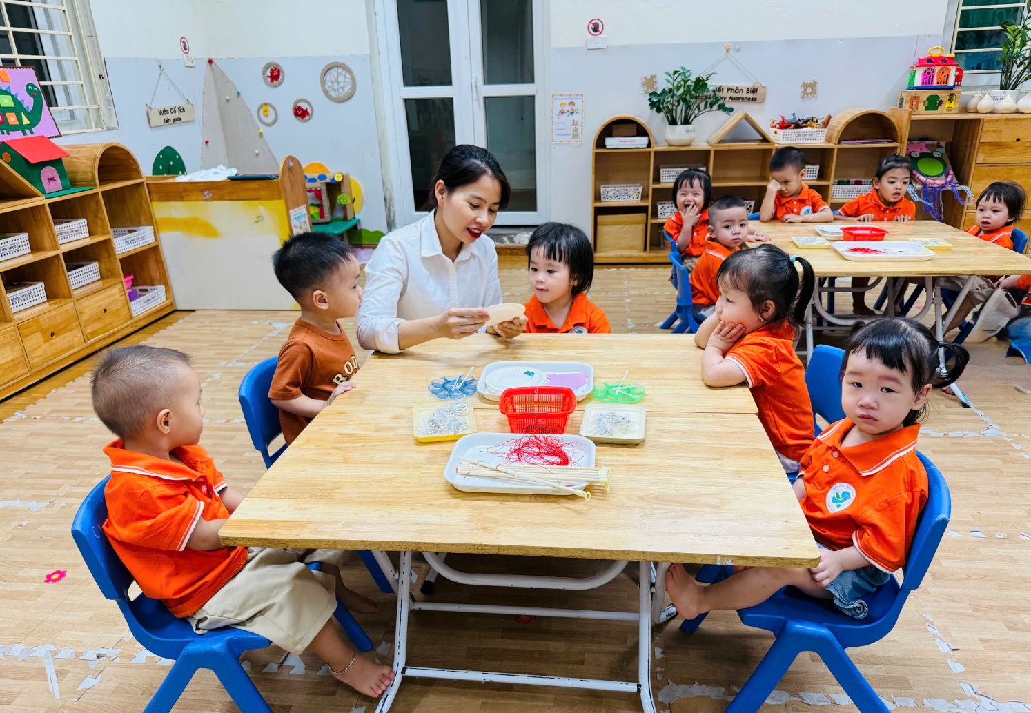 D:\O's Documents\Desktop\ẢNH LÀM ĐÈN TRUNG THU\z7085084429919_e0ecc385ae7a4e692aa283131c04d629.jpg