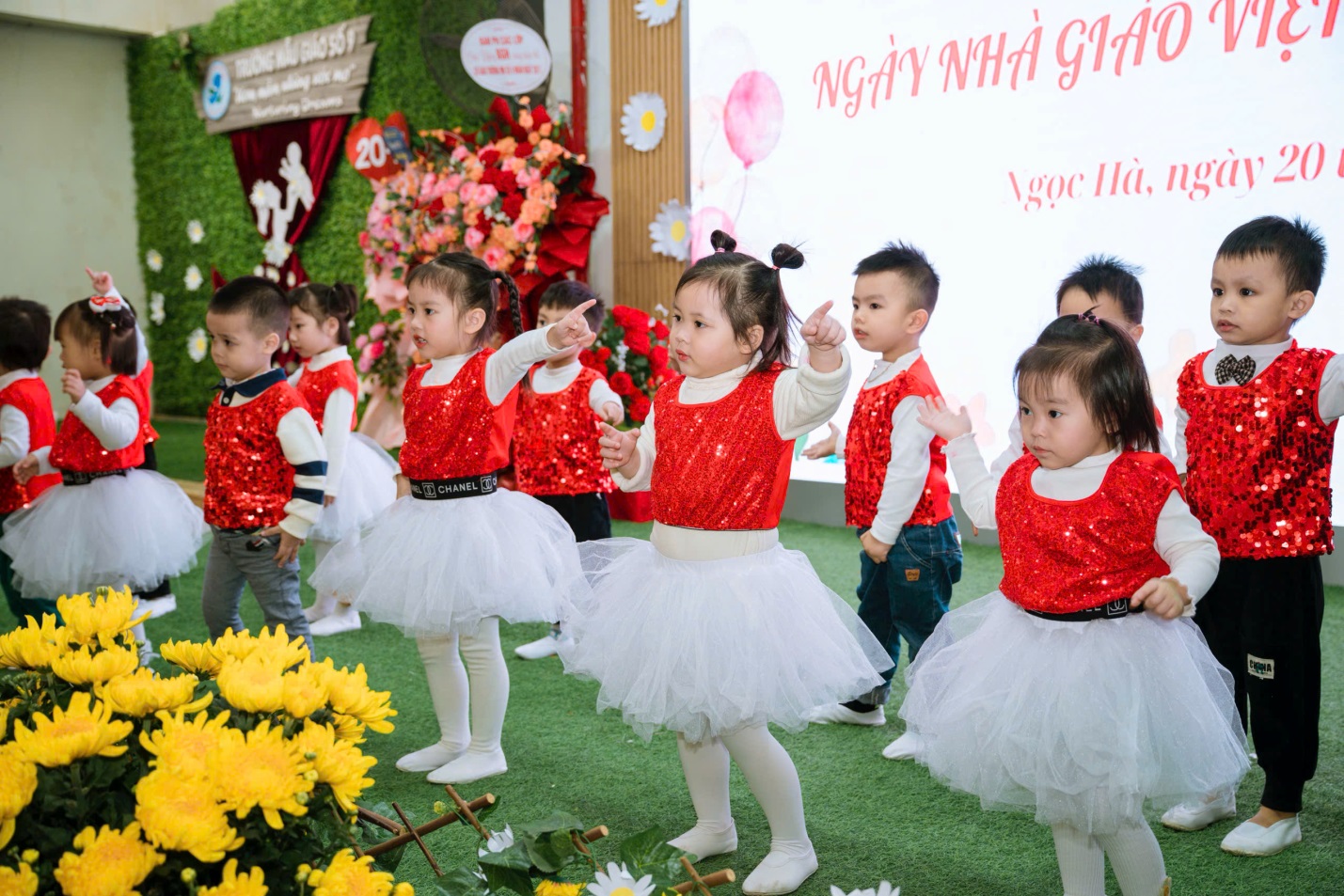 C:\Users\Administrator\Desktop\bài viết 20.11\z7244233063577_731a140cf0abab348cfd1016598e588e.jpg