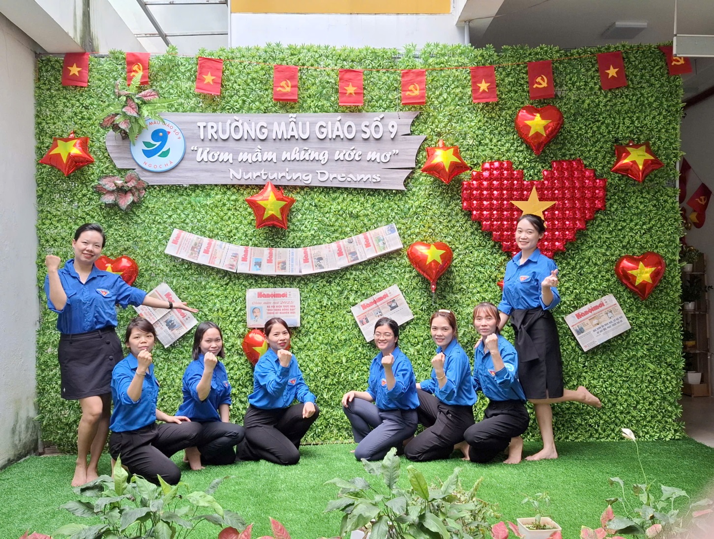 C:\Users\Techsi.vn\Desktop\2025.2026\chi đoàn\gen-h-z6908991840639_5997d279b9c19f3a2c2a7b2b1d0c0082.jpg