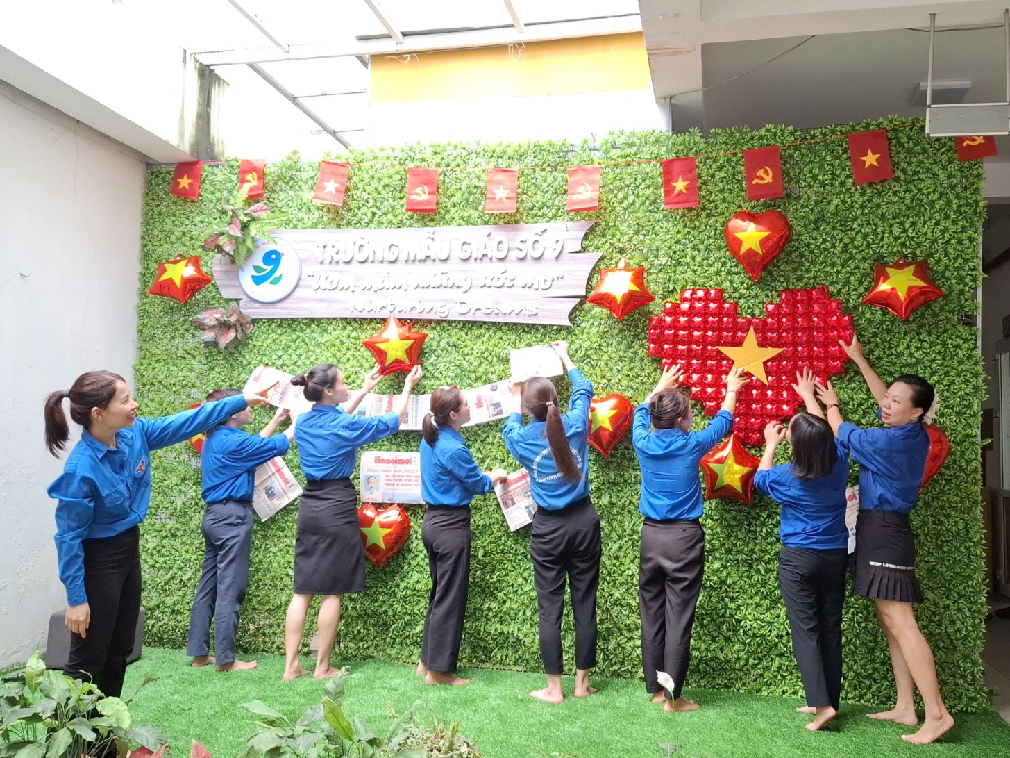 C:\Users\Techsi.vn\Desktop\2025.2026\chi đoàn\gen-h-z6908991941802_b7c7bfec55e7863f50045c20a341b9e0.jpg