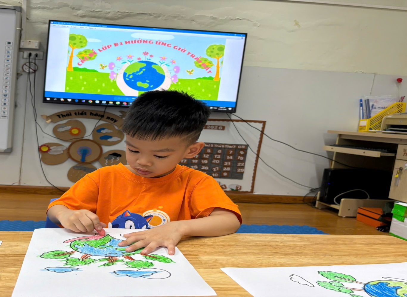 C:\Users\Techsi.vn\Desktop\truyền thông\z7651788415408_26f7cfe324b16353757c3235bcd1bb70.jpg