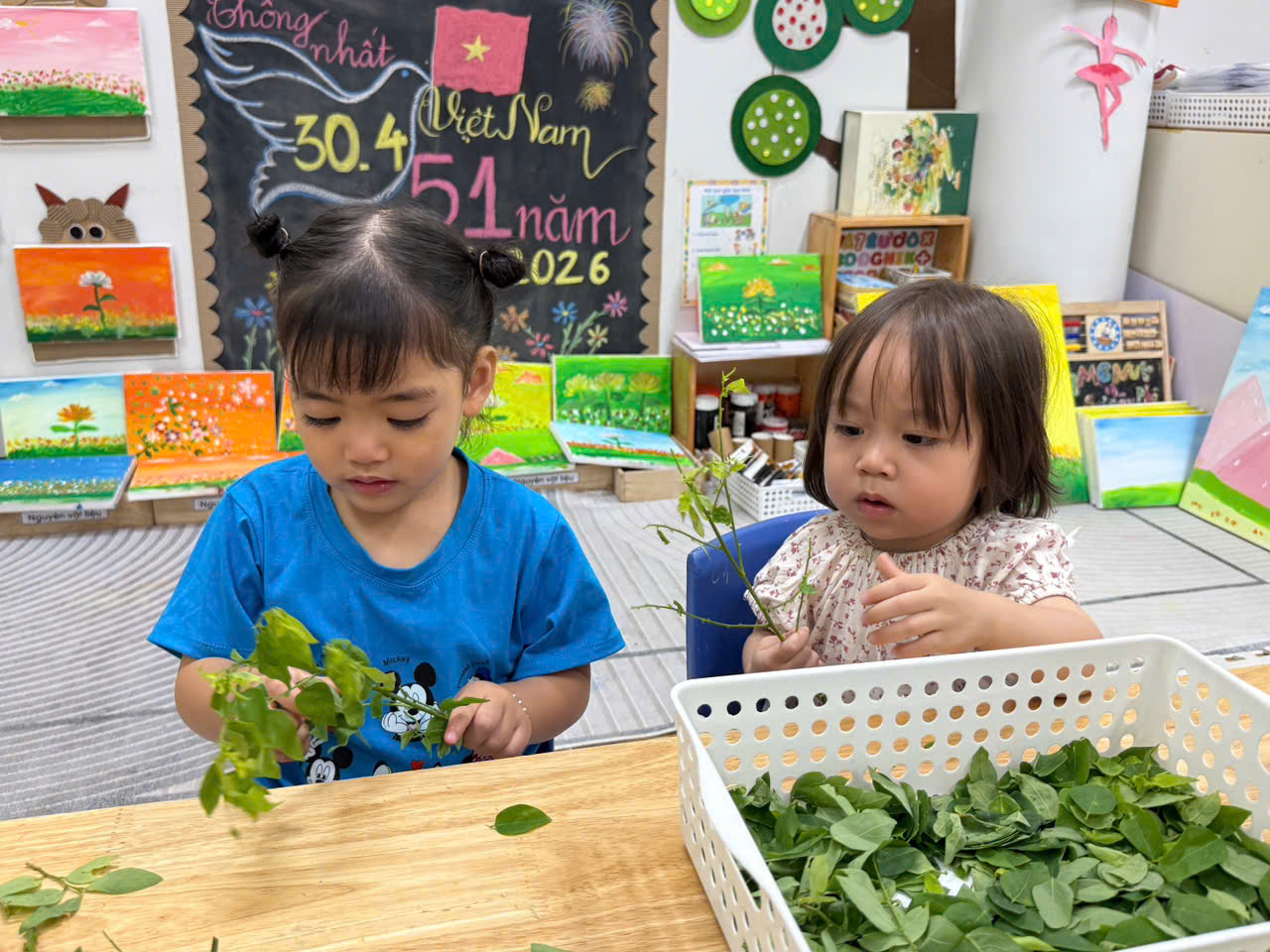 Two children in a classroom
AI-generated content may be incorrect.